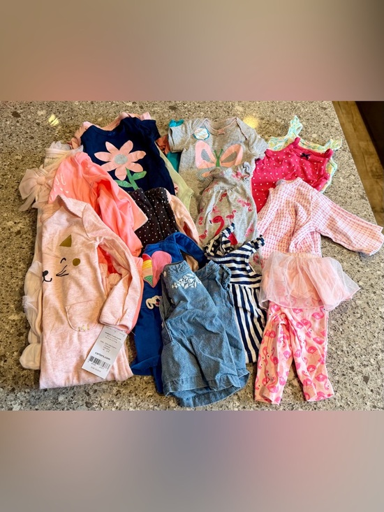 Carter's Other - Baby Girl’s Bundle l Size: Newborn